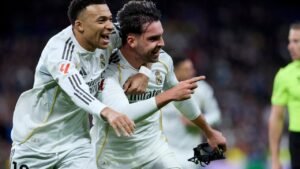 El Real Madrid resuelve tras el descanso y supera al Levante (2-0)